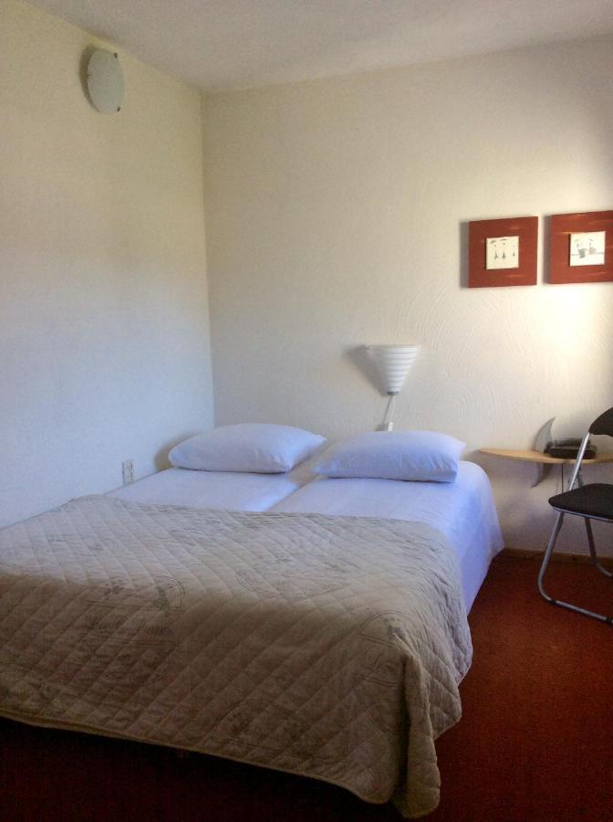 Hotel Oranje 2*